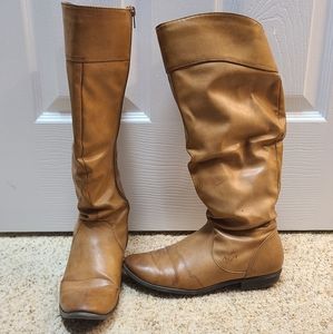 Riding boots